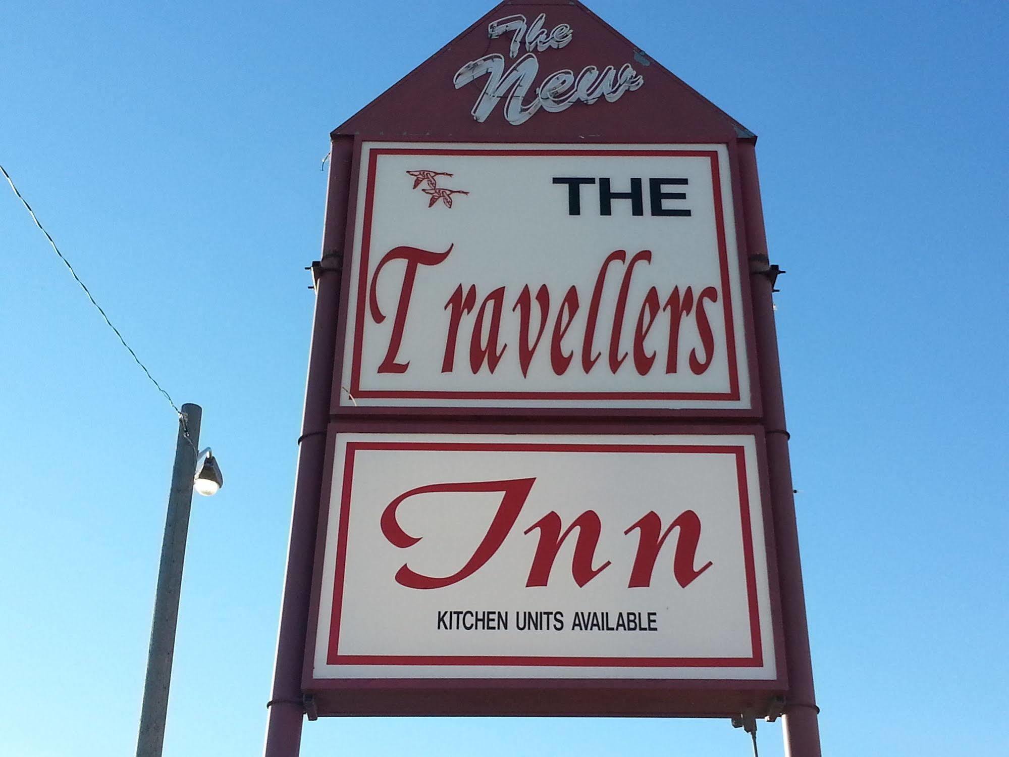 Traveller'S Inn Dawson Creek Esterno foto